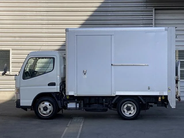 Nissan NT450 ATLAS — фото 3