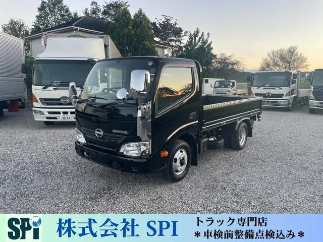 HINO DUTRO — фото 1