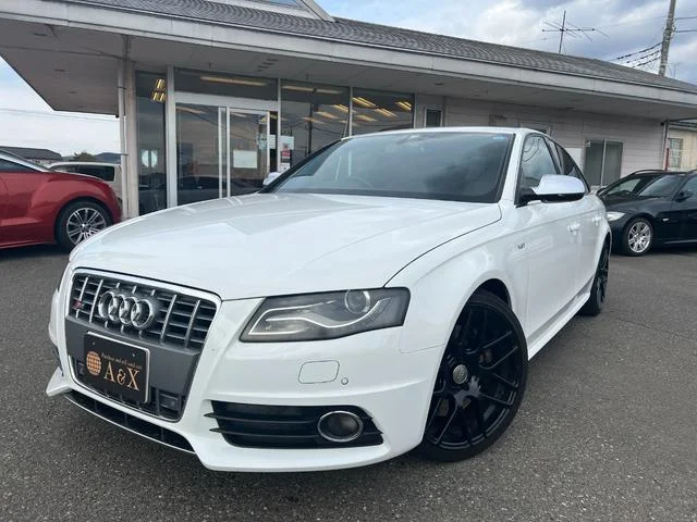 Audi S4 — фото 1