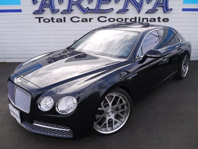 Bentley FLYING SPUR — фото 4