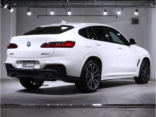 BMW X4 — фото 4