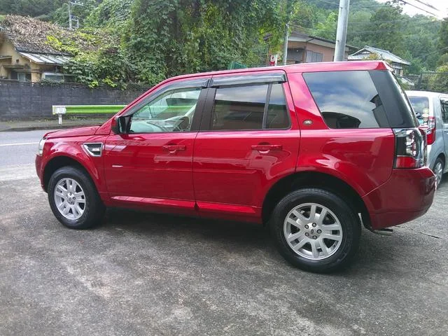 Land Rover FREELANDER 2 — фото 3