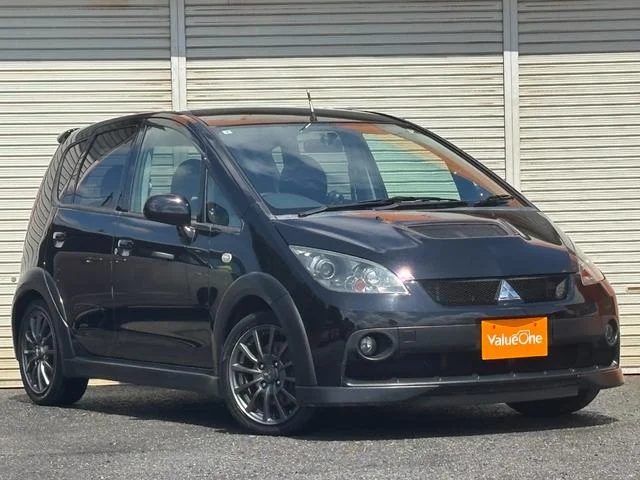 Mitsubishi COLT — фото 1