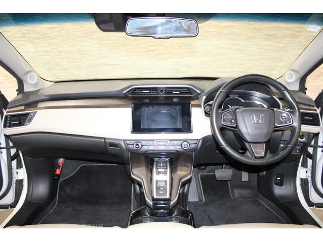 Honda CLARITY PHEV — фото 5