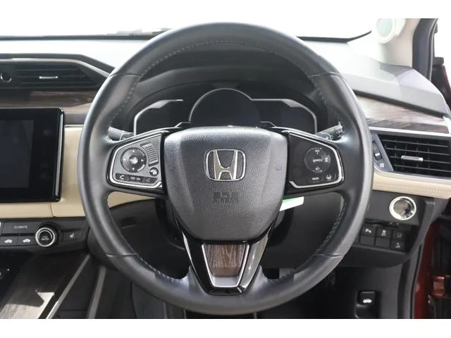 Honda CLARITY PHEV — фото 5
