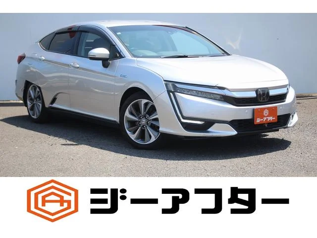 Honda CLARITY PHEV — фото 1