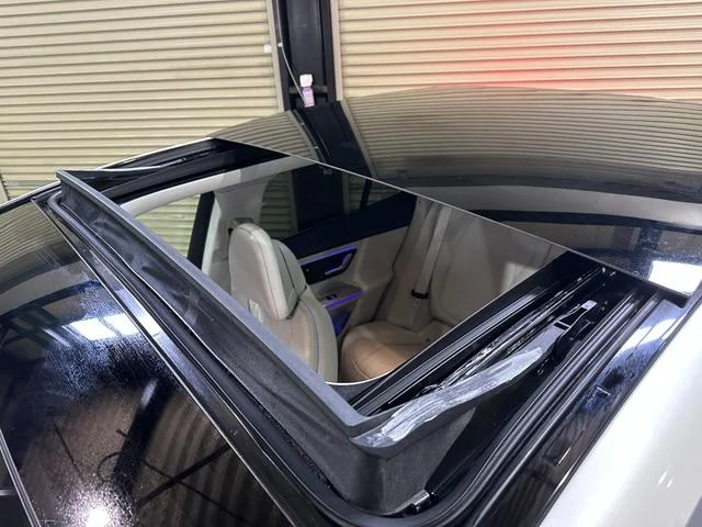 Mercedes-Benz EQE SUV — фото 4