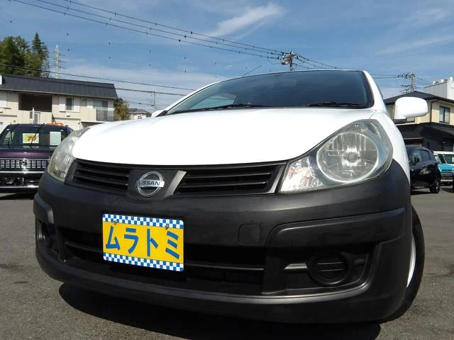 Nissan AD — фото 1