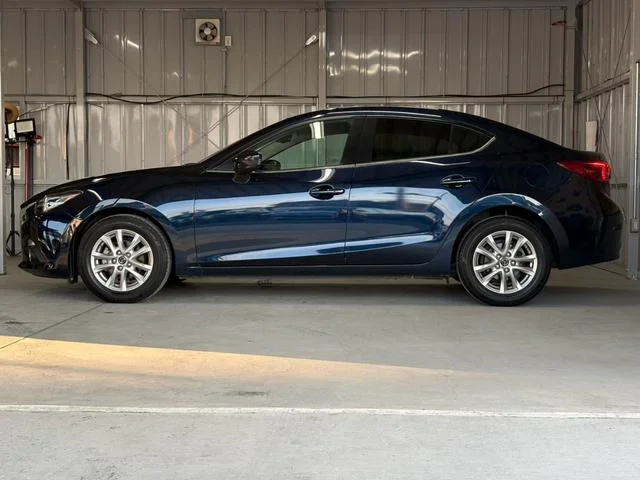 Mazda AXELA — фото 4