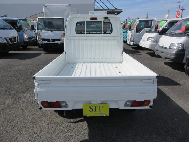 Nissan CLIPPER TRUCK — фото 3