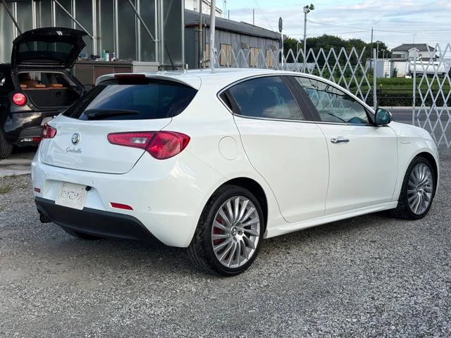 Alfa Romeo GIULIETTA — фото 5