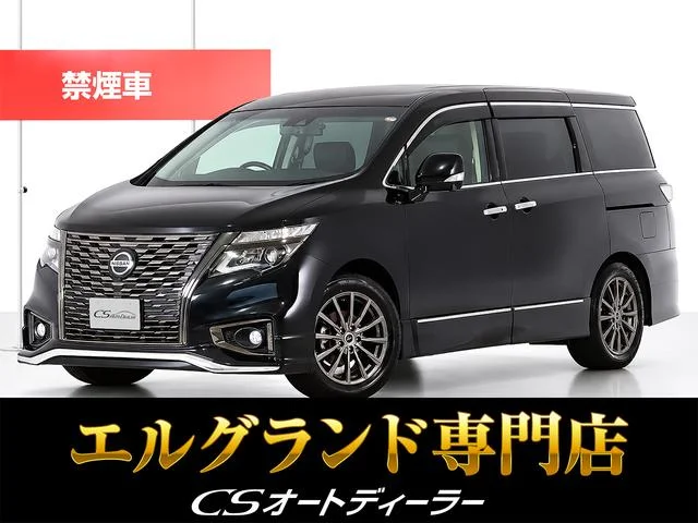 Nissan ELGRAND — фото 1
