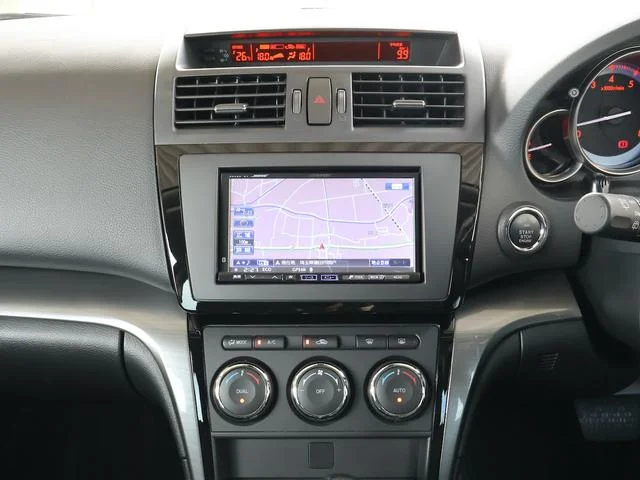 Mazda ATENZA SPORT — фото 3