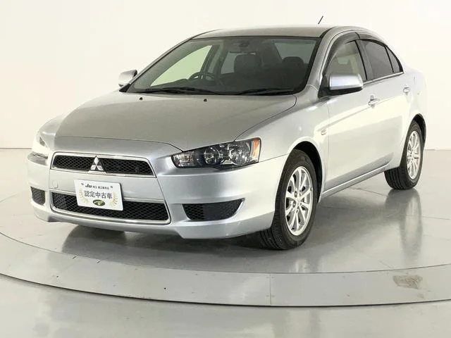 Mitsubishi GALANT FORTIS — фото 3
