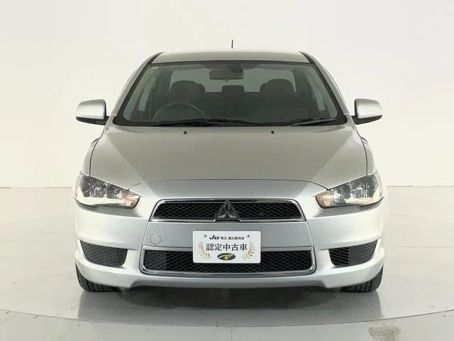 Mitsubishi GALANT FORTIS — фото 4