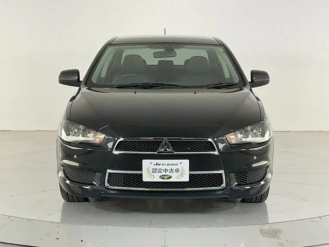Mitsubishi GALANT FORTIS — фото 4