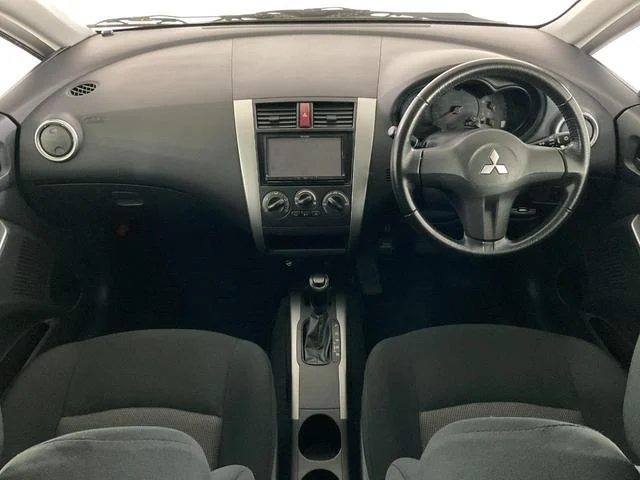 Mitsubishi COLT PLUS — фото 2