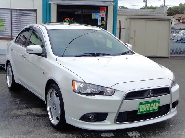 Mitsubishi GALANT FORTIS — фото 2