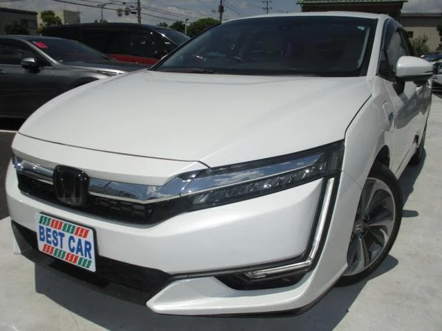 Honda CLARITY PHEV — фото 1