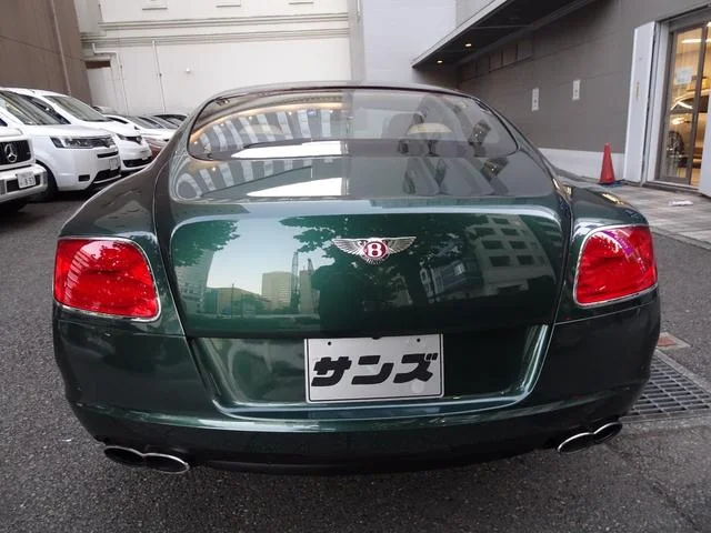 Bentley CONTINENTAL — фото 4