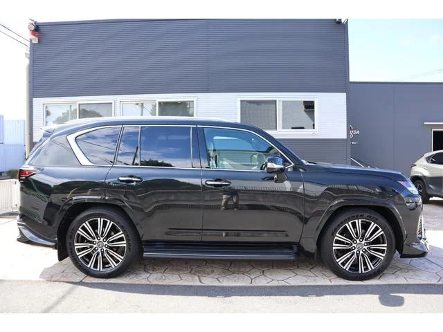 Lexus LX — фото 4