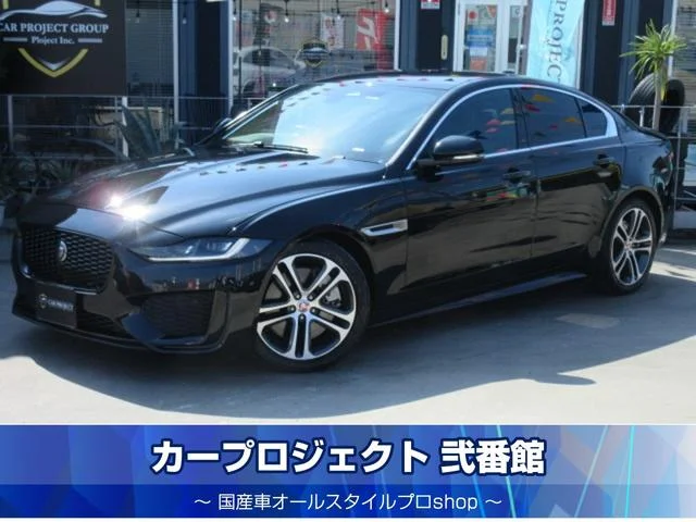 Jaguar XE — фото 1