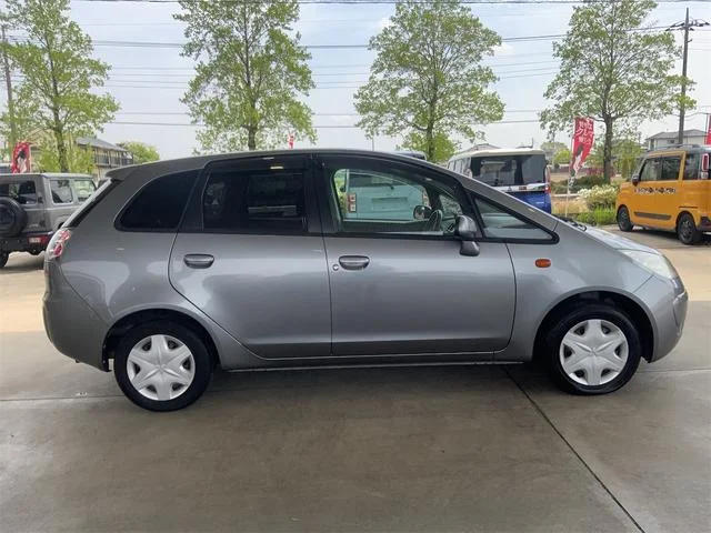 Mitsubishi COLT PLUS — фото 4