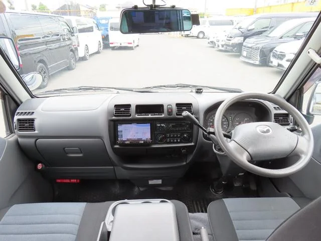 Mazda BONGO VAN — фото 2