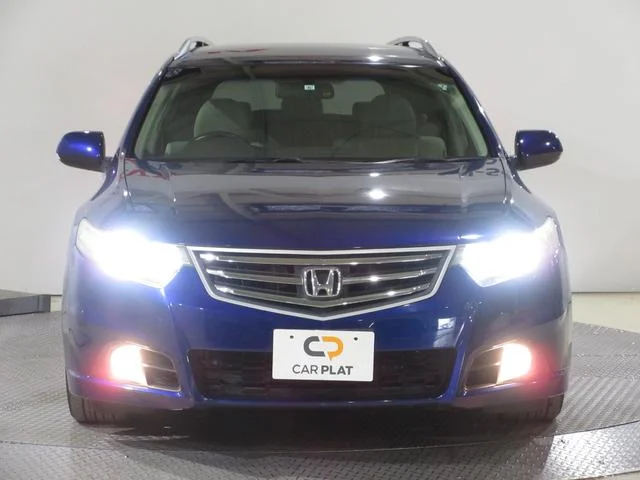 Honda ACCORD TOURER — фото 5