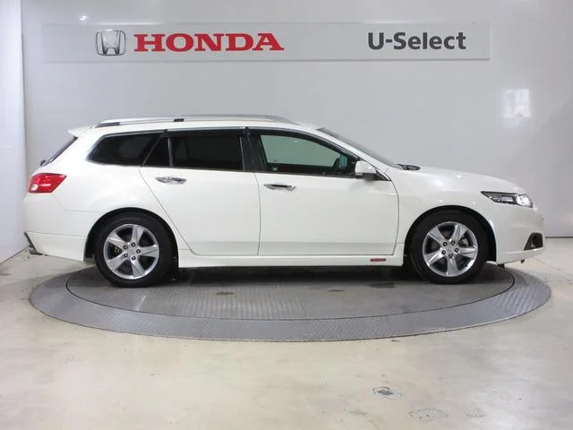 Honda ACCORD TOURER — фото 5