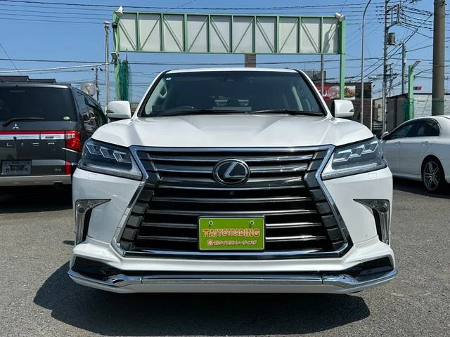 Lexus LX — фото 2