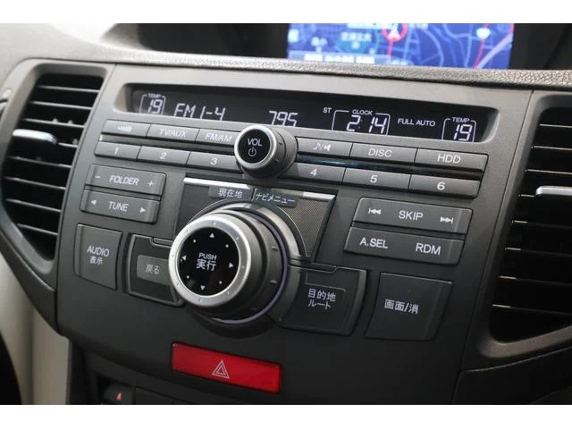 Honda ACCORD TOURER — фото 4