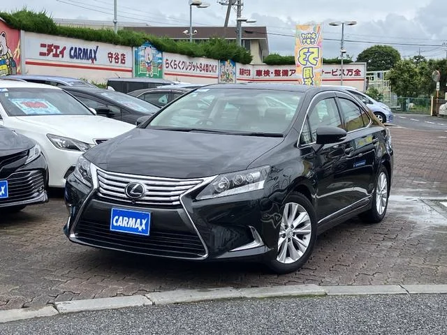 Lexus HS — фото 1
