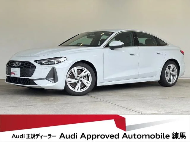 Audi A5 — фото 1