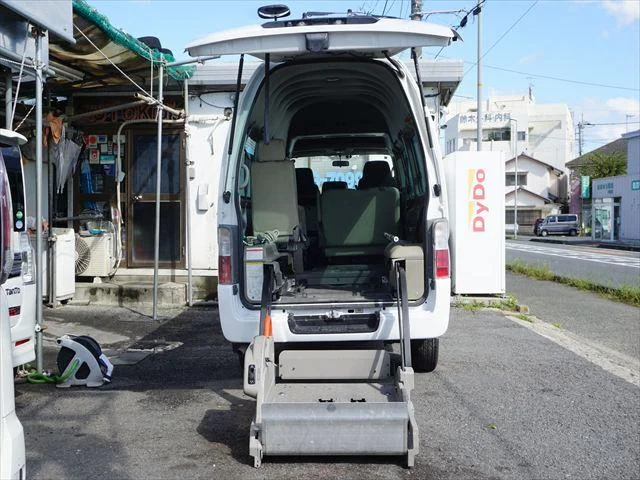 Nissan CARAVAN BUS — фото 3