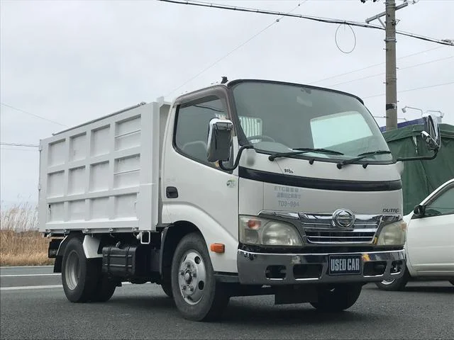HINO DUTRO — фото 3