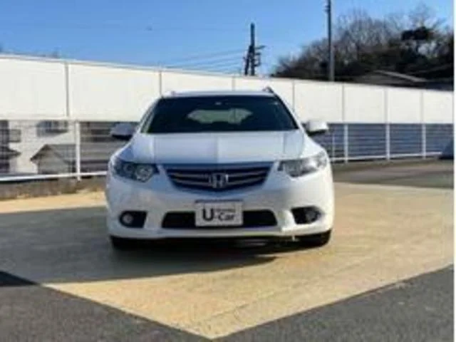 Honda ACCORD TOURER — фото 5