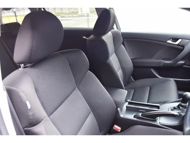 Honda ACCORD TOURER — фото 6