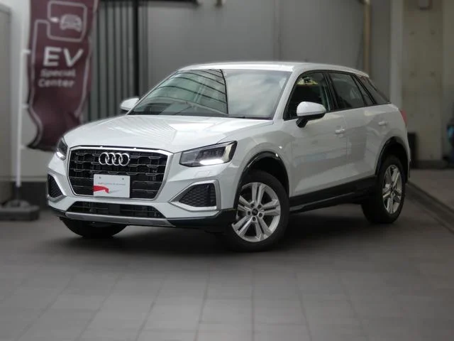 Audi Q2 — фото 1