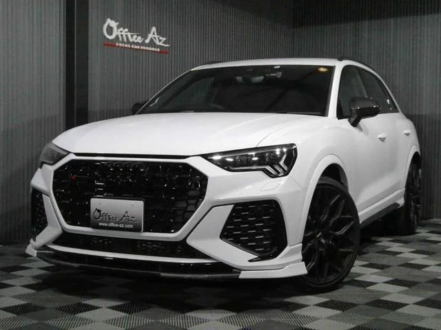 Audi RS Q3 — фото 1