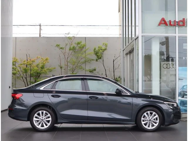 Audi A3 SEDAN — фото 4