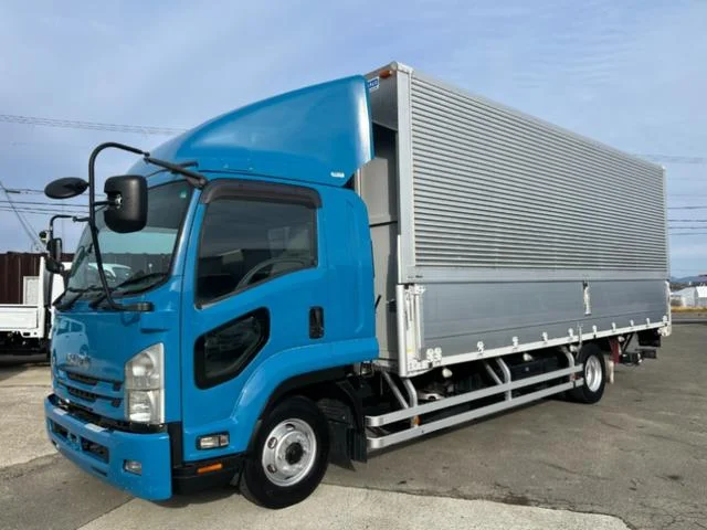 Isuzu FORWARD — фото 1