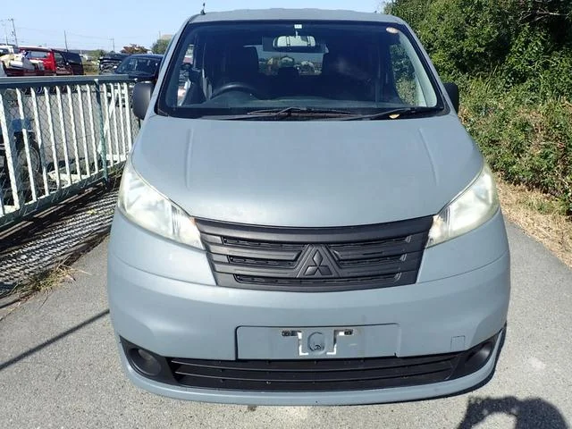 Mitsubishi DELICA D3 — фото 3
