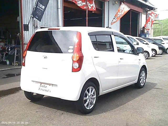 Daihatsu MIRA — фото 3