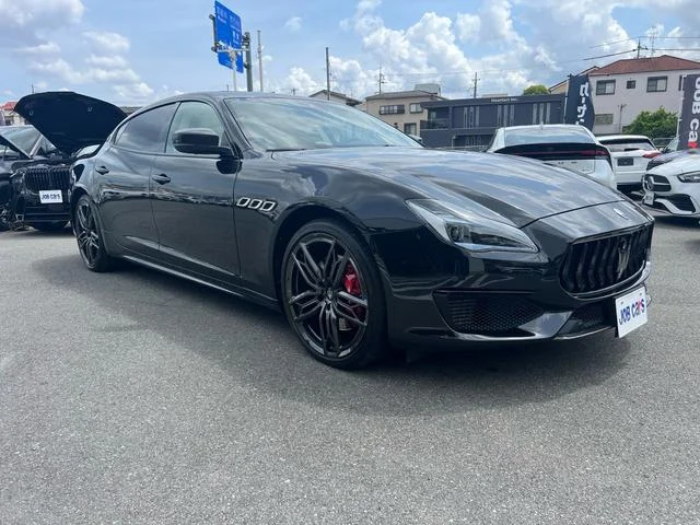 Maserati QUATTROPORTE — фото 3