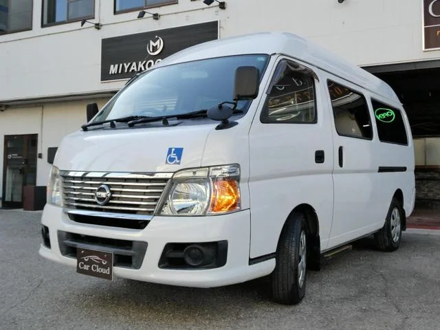 Nissan CARAVAN BUS — фото 1