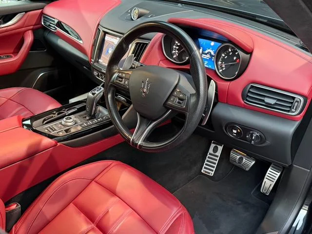 Maserati LEVANTE — фото 4