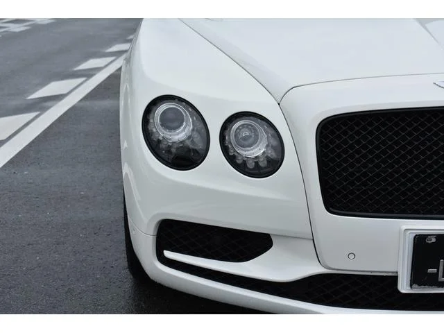 Bentley FLYING SPUR — фото 6