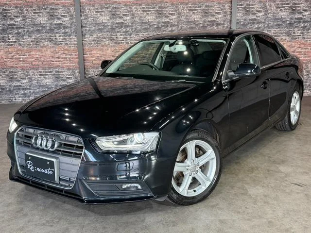 Audi A4 — фото 1