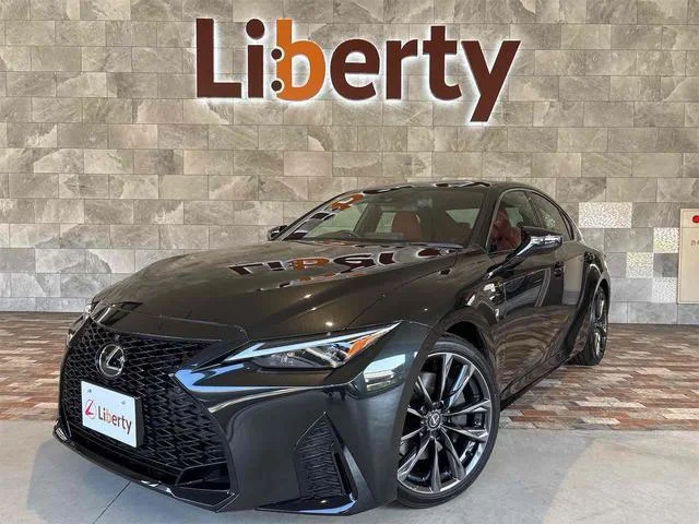 Lexus IS — фото 1